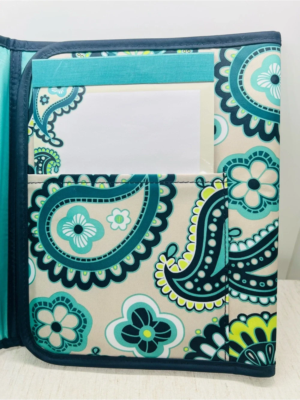 Thirty-One Fold It Up Organizer NEW Paisley Day Tablet Bible Holder Notepad